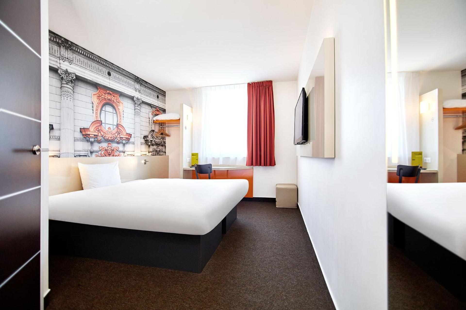 B&B Hotel Łódź Centrum Buitenkant foto